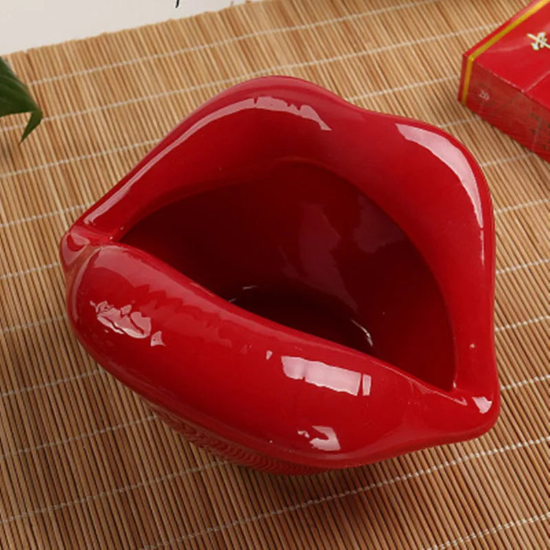 'Kiss My Ash' Mouth Shaped Ceramic Ashtray