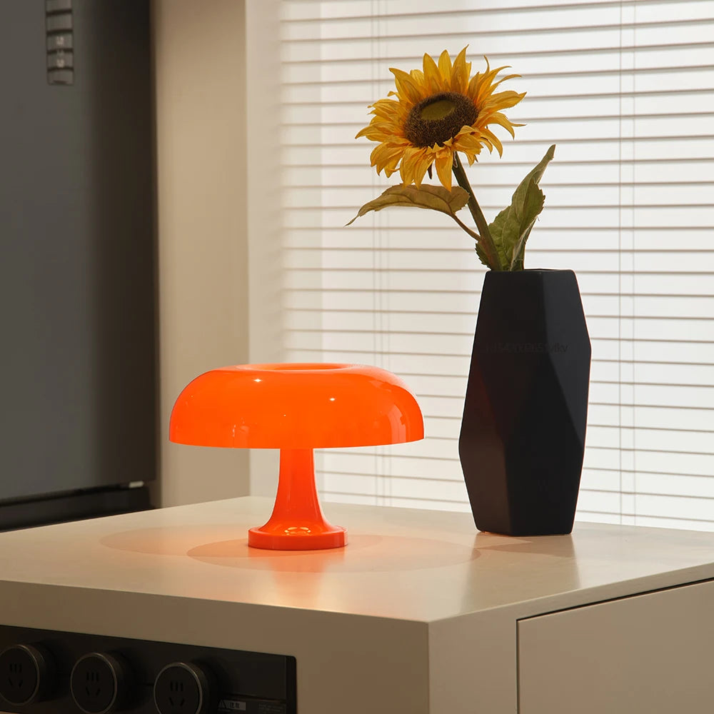 The Shroom: Mushroom Shaped Nordic Desk/Bed Side Table Lamp