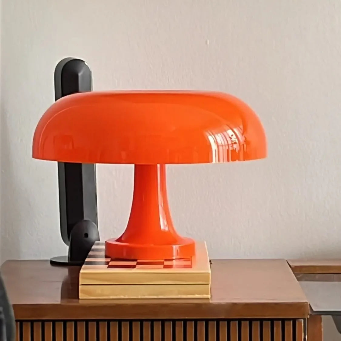 The Shroom: Mushroom Shaped Nordic Desk/Bed Side Table Lamp