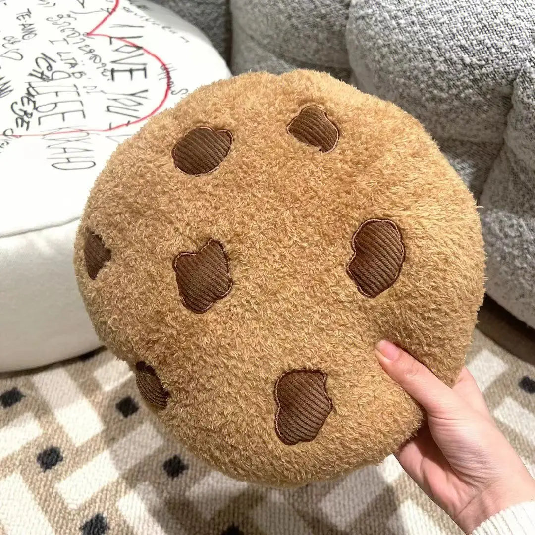 The Snuggle Biscuit: Cosy Cookie Shaped Pillow